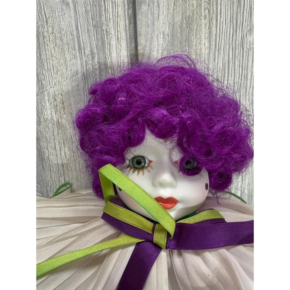 Betty Jane Carter Musical Porcelain Clown Doll Mardi Gras Purple Green Gold 16